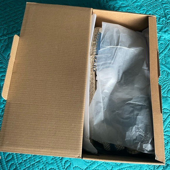 NWT Stripped Lace Up Espadrille- JCREW- Size 10 - Picture 5 of 13